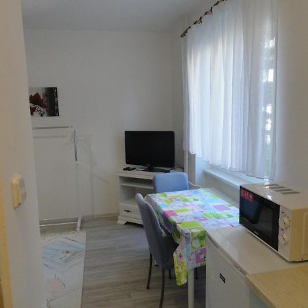 Apartman Sluka Jilemnice Exterior foto