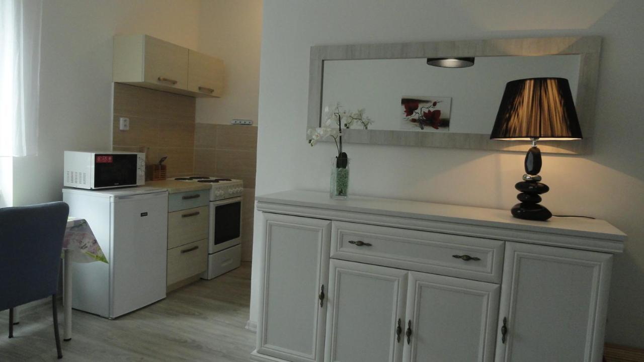 Apartman Sluka Jilemnice Exterior foto